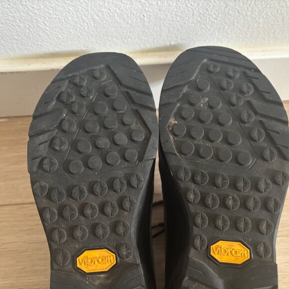 Arc’teryx Acrux FL GTX Approach Goretex Hiking Shoes Women's 6 - Picture 9 of 12